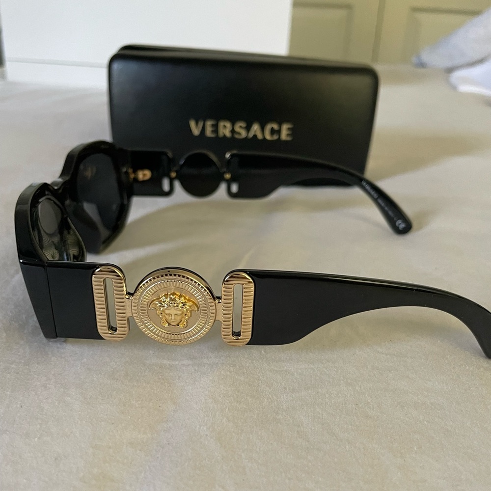 Versace Medusa Polygonal Sunglasses